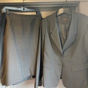 Heather gray skirt suit